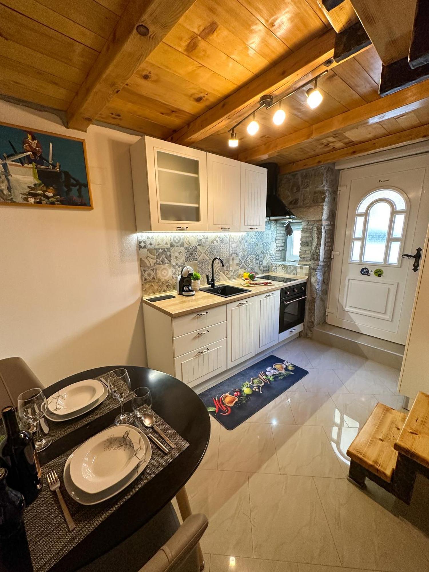 Villa Volos Apartment Karmen With Roof Terrace, Sea View, Free Private Parking Opatija Dış mekan fotoğraf