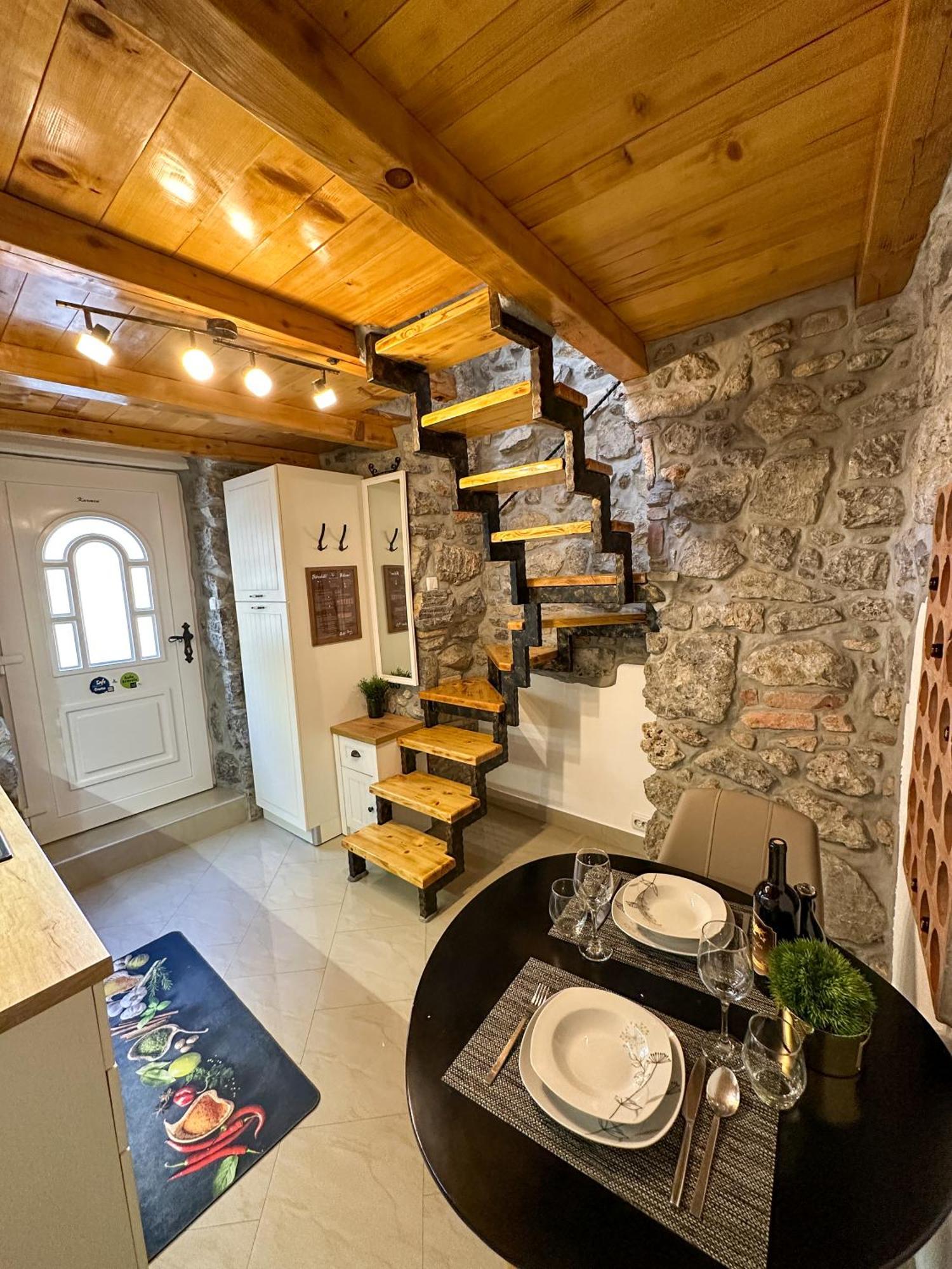 Villa Volos Apartment Karmen With Roof Terrace, Sea View, Free Private Parking Opatija Dış mekan fotoğraf